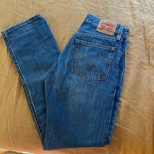 LEVI’S 501 Straight Leg Denim Jeans Medium Wash Button Fly